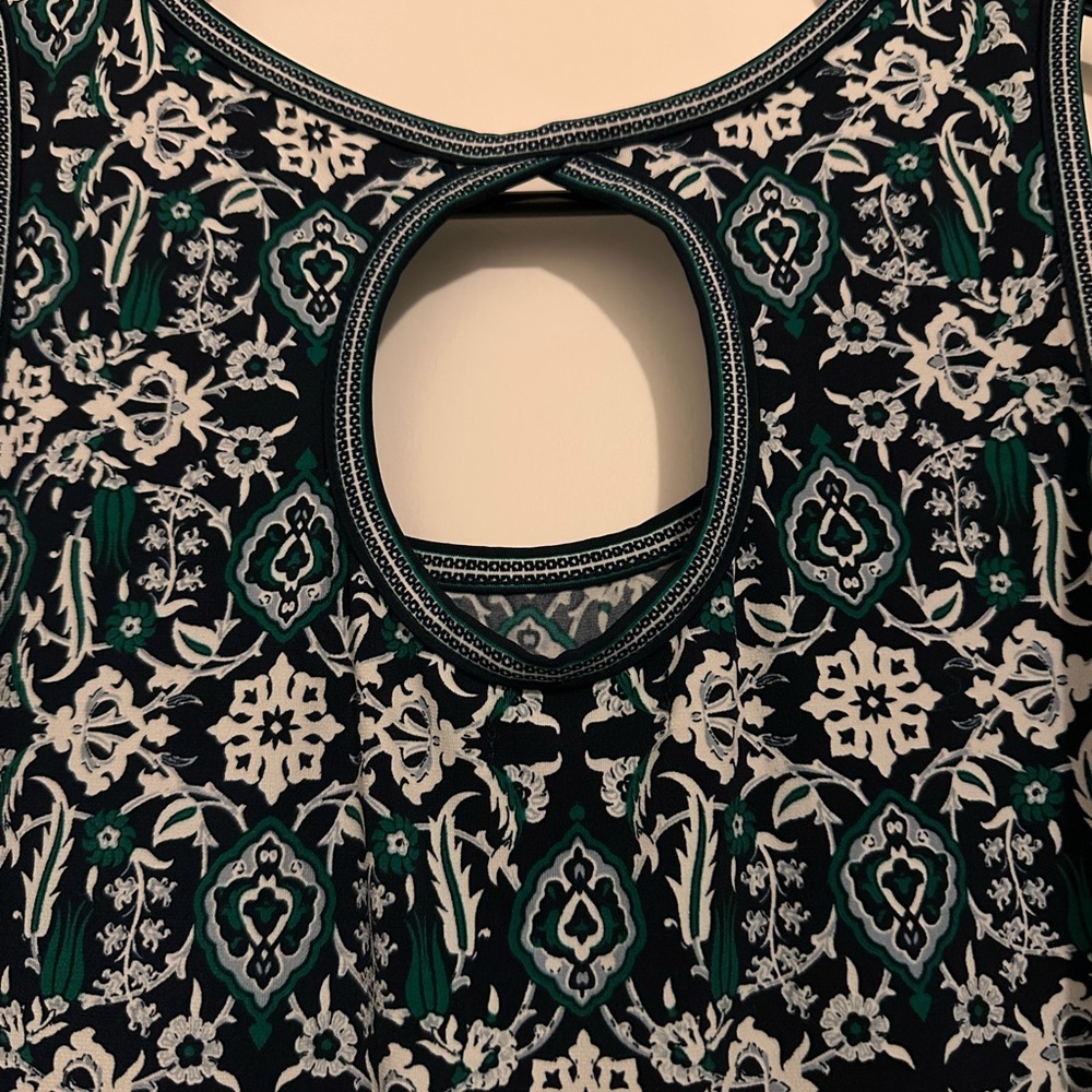 Max Studio Patterned Mini Dress - Picture 5 of 5